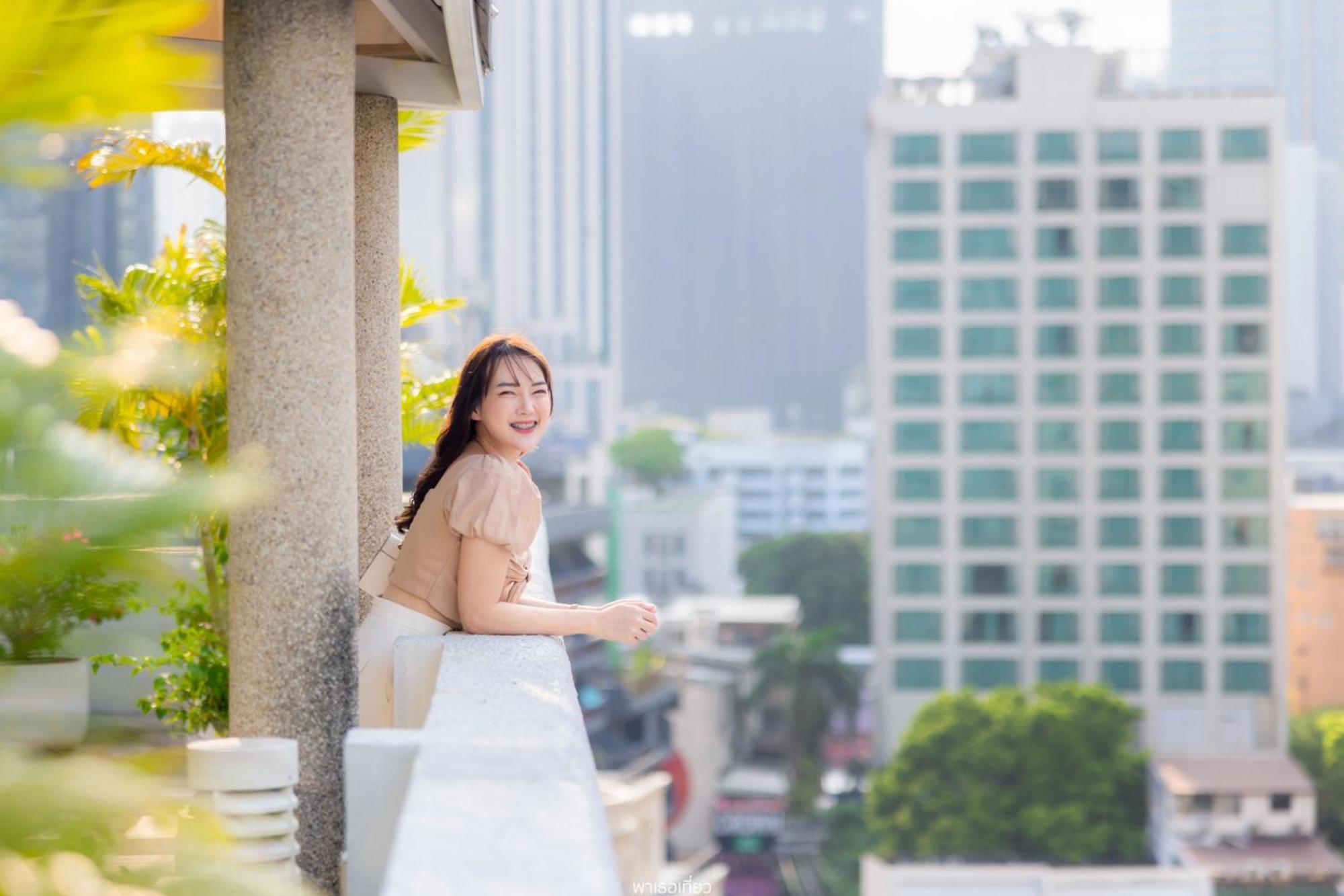 Parkroyal Suites Bangkok Exterior photo